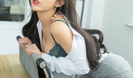 精品国产美女,盘点那些令人惊艳的精品美女生态